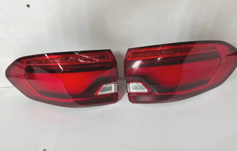 Задний фонарь от BMW X7/G07
